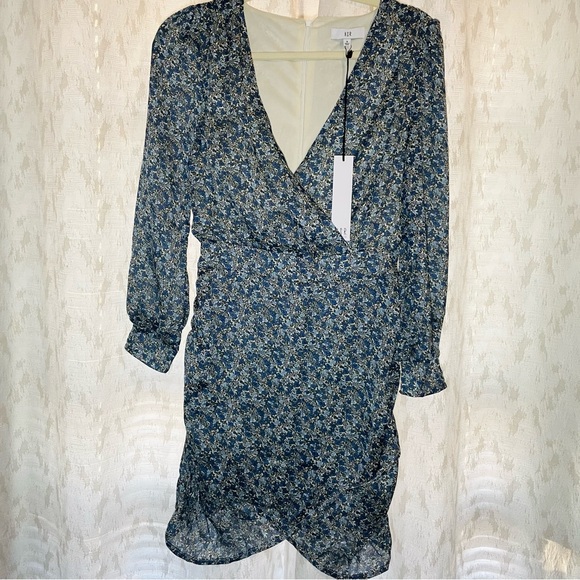 NSR Dresses & Skirts - NWT 🩵 Floral long-sleeve dress NSR